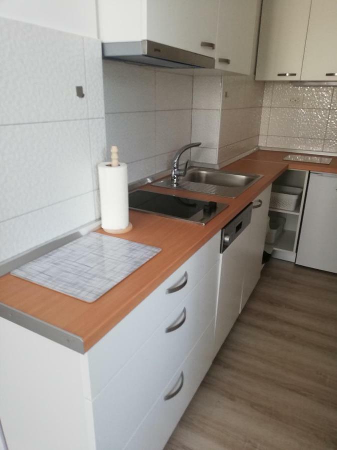 Guest House Micin Vodice Exterior photo