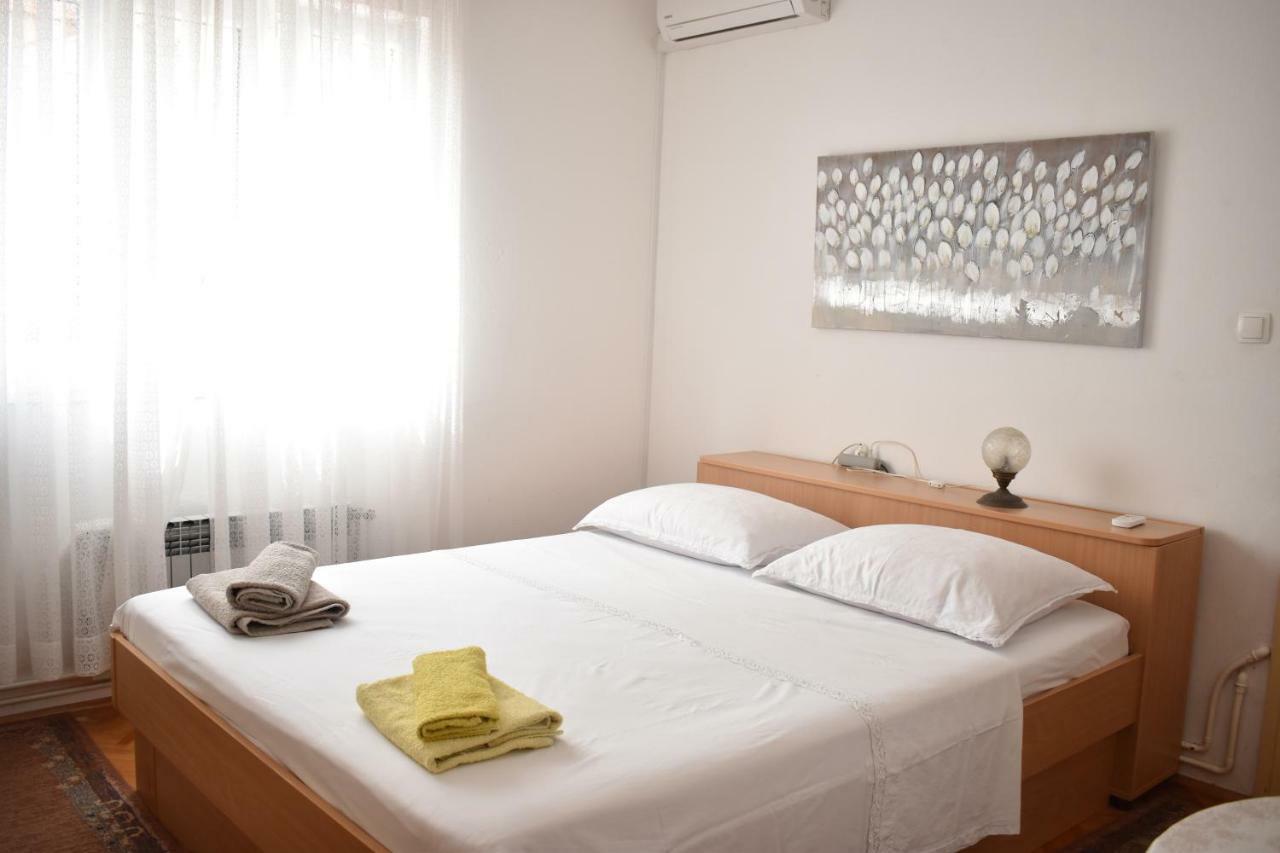 Guest House Micin Vodice Exterior photo
